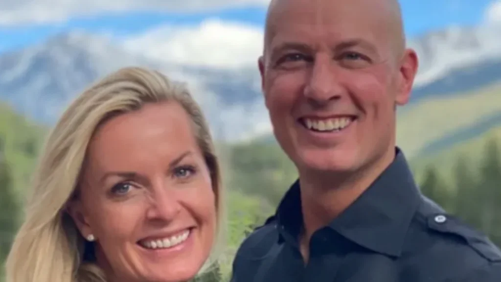 Bob Bridger, former Apple vice president of real estate, with his wife in front of the mountains near Aspen